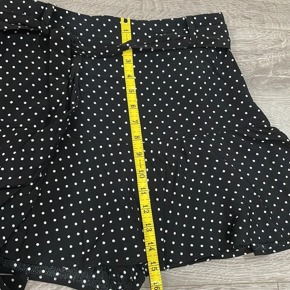 NWOT Zara Polka Dot Mini Skort Black and White M - Picture 6 of 11